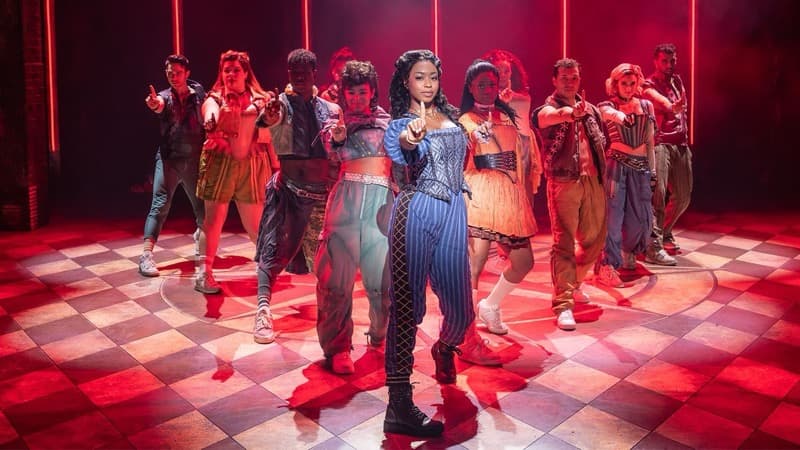 & Juliet - Broadway Musical